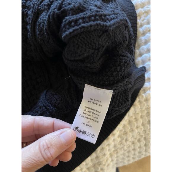 Lilla P Turtleneck Fisherman Boxy Chunky Cable Knit Sleeveless Poncho Sweater - Picture 5 of 5